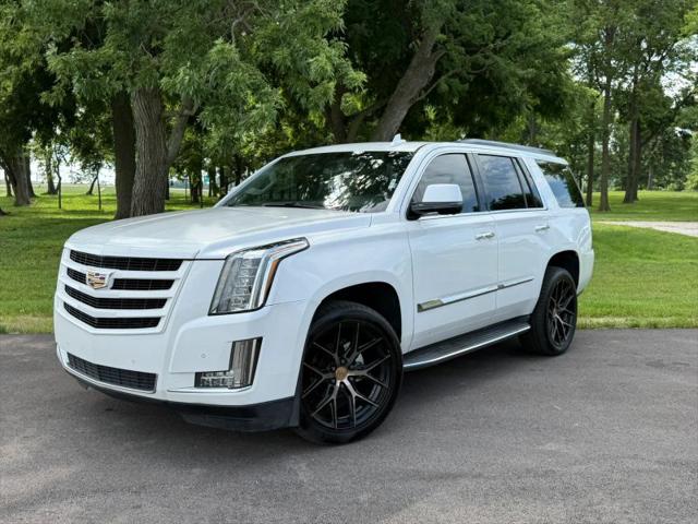 2016 Cadillac Escalade Luxury Collection for sale in Indianapolis, IN