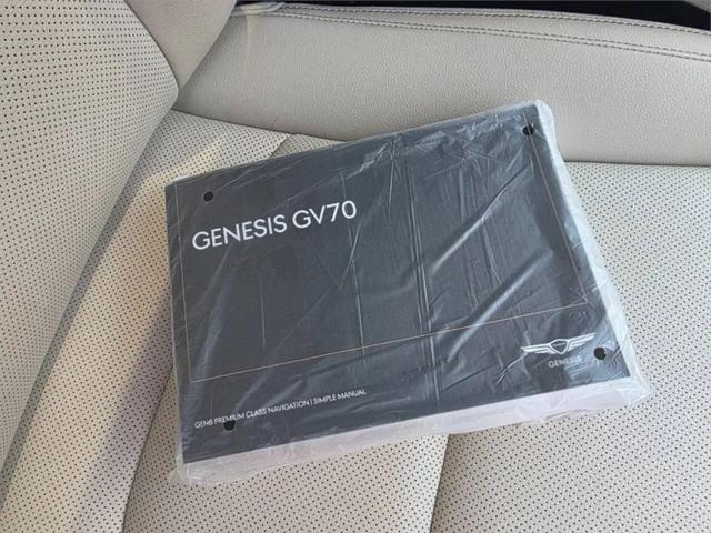 2023 Genesis GV70 2.5T AWD