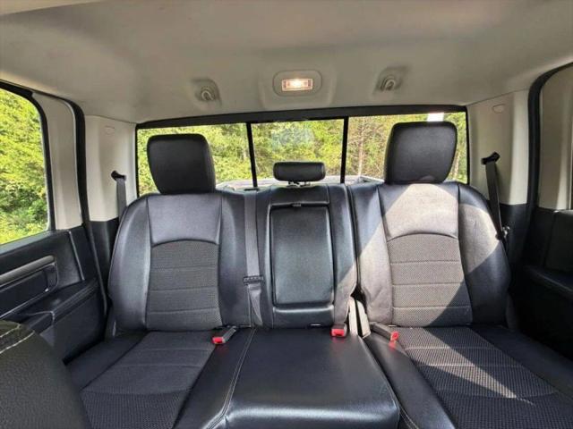 2017 Ram 1500 Night Crew Cab 4x4 57 Box