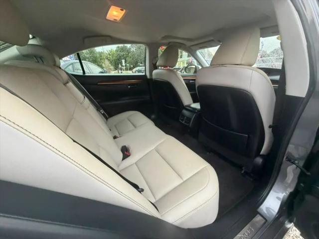 2013 Lexus ES 300h 300h