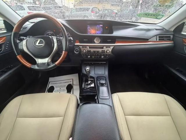 2013 Lexus ES 300h 300h