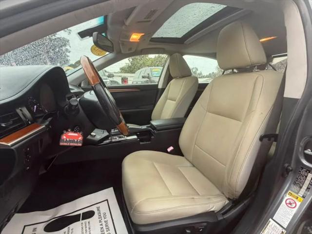 2013 Lexus ES 300h 300h