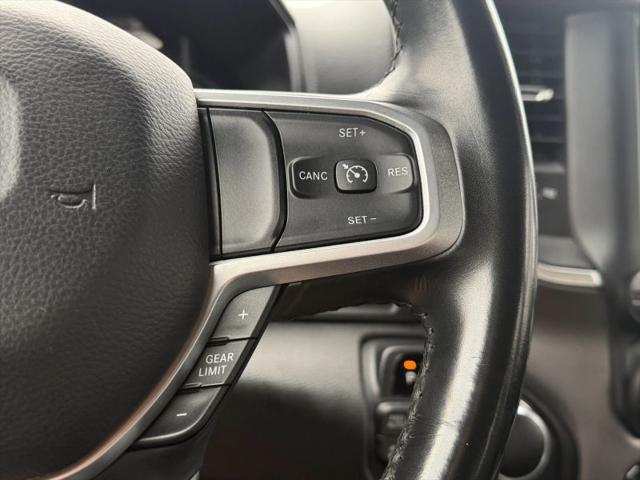 2019 Ram 1500 Big Horn/Lone Star Crew Cab 4x4 57 Box