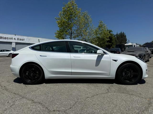 2020 Tesla Model 3 Standard Range Rear-Wheel Drive
