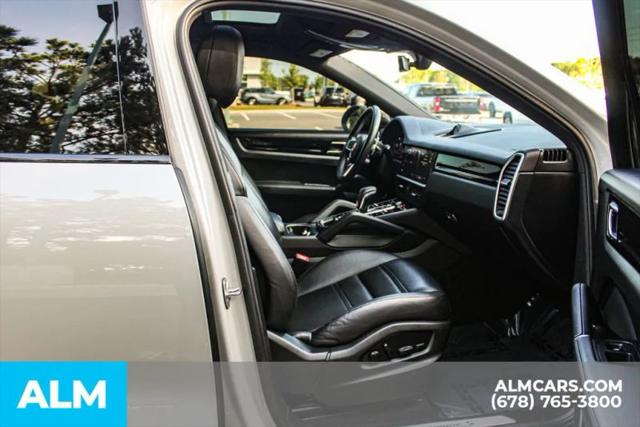 2023 Porsche Cayenne S