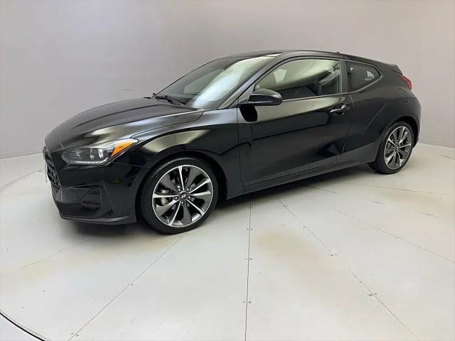 2019 Hyundai Veloster 2.0 Premium for sale in Naugatuck, CT