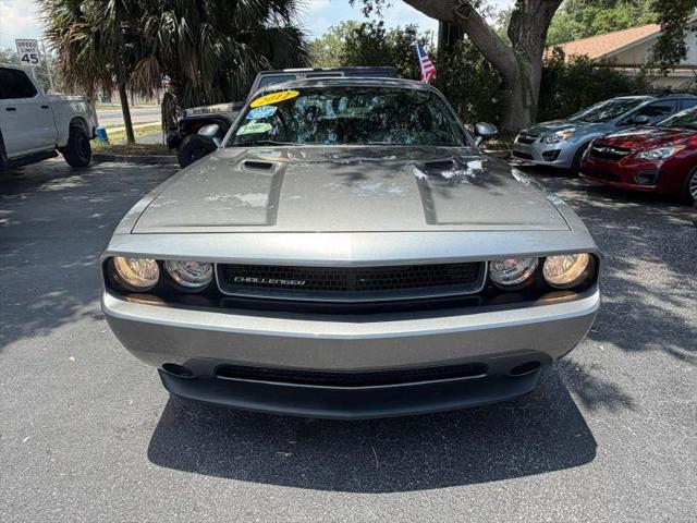 2012 Dodge Challenger SXT