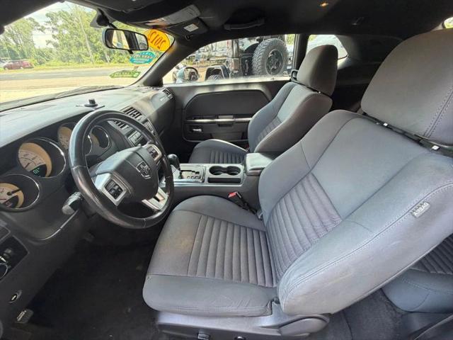 2012 Dodge Challenger SXT