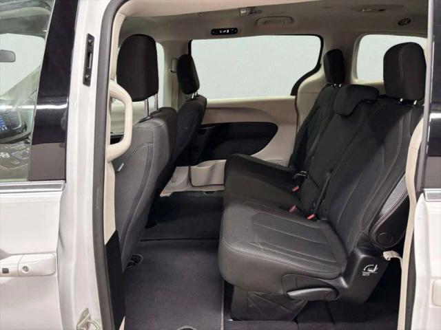 2019 Chrysler Pacifica LX
