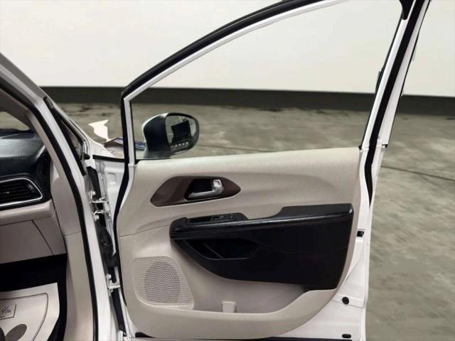2019 Chrysler Pacifica LX