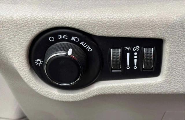2019 Chrysler Pacifica LX