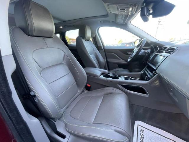 2017 Jaguar F-PACE 35t R-Sport