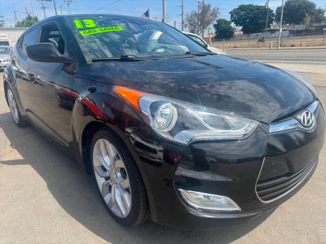 2013 Hyundai Veloster Base w/Black for sale in Escondido, CA