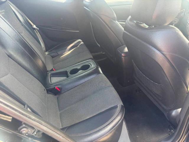 2013 Hyundai Veloster Base w/Black