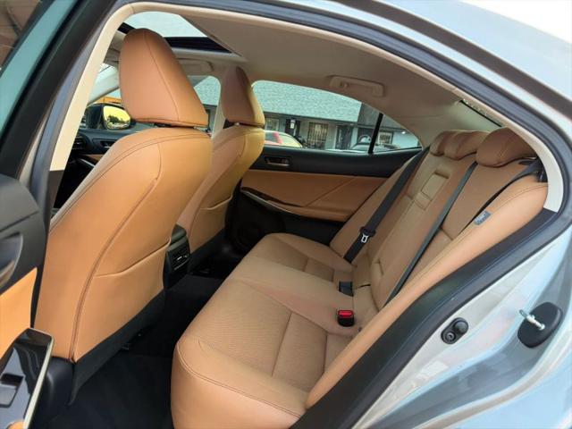 2020 Lexus IS 300 300
