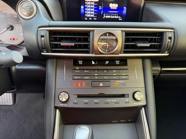 2020 Lexus IS 300 300