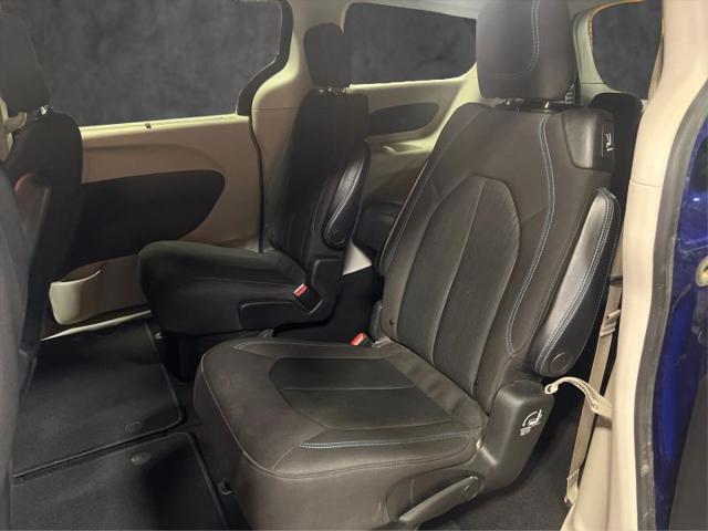 2021 Chrysler Pacifica Touring AWD