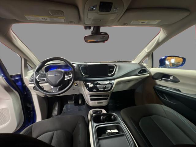 2021 Chrysler Pacifica Touring AWD