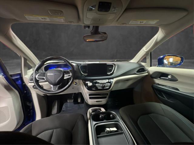 2021 Chrysler Pacifica Touring AWD