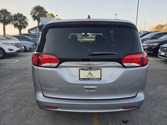 2021 Chrysler Voyager LXI