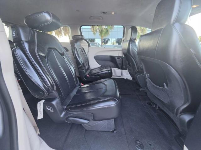 2021 Chrysler Voyager LXI