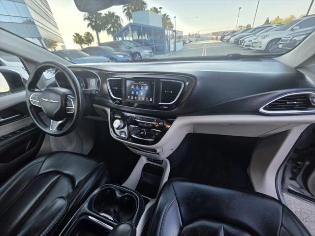 2021 Chrysler Voyager LXI