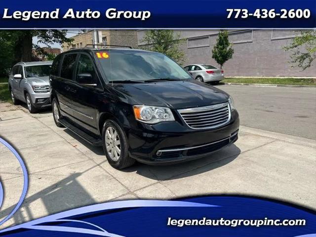 2016 Chrysler Town & Country Touring for sale in Chicago, IL