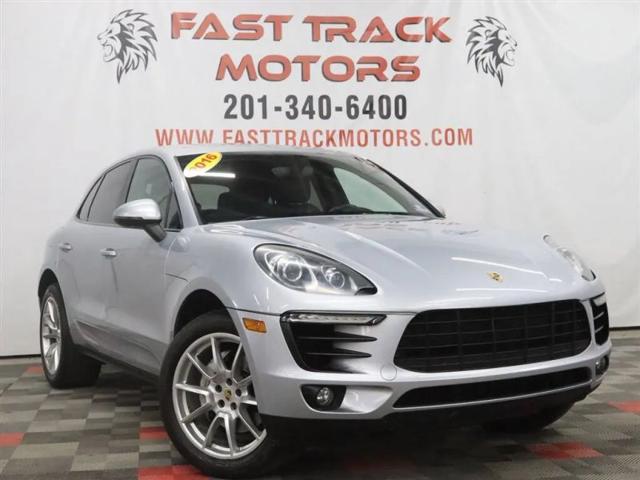 2016 Porsche Macan S