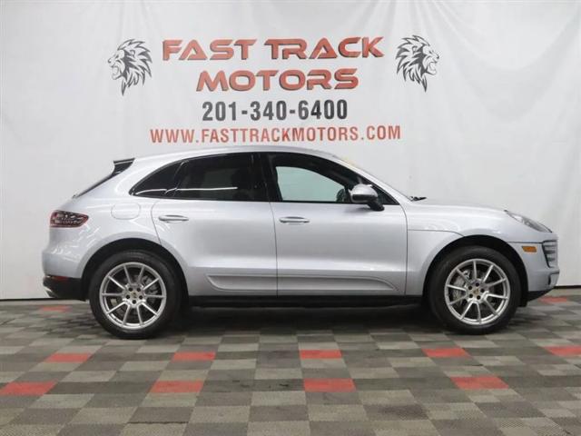 2016 Porsche Macan S