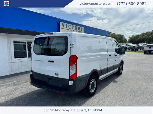 2017 Ford Transit w/60/40 Side Door w/RWB