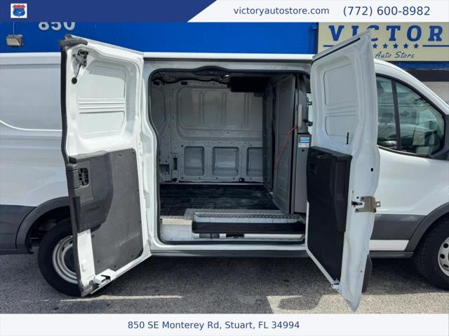 2017 Ford Transit w/60/40 Side Door w/RWB