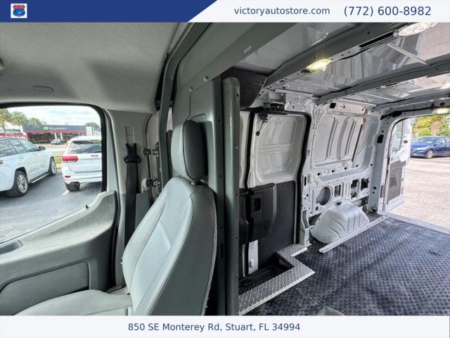 2017 Ford Transit w/60/40 Side Door w/RWB