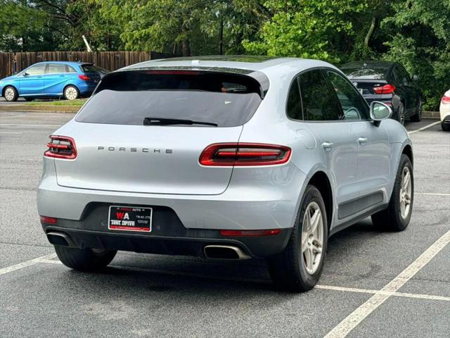 2017 Porsche Macan Base