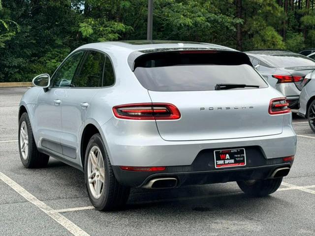 2017 Porsche Macan Base