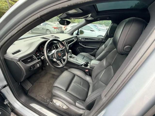 2017 Porsche Macan Base