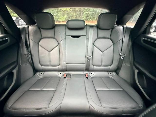 2017 Porsche Macan Base