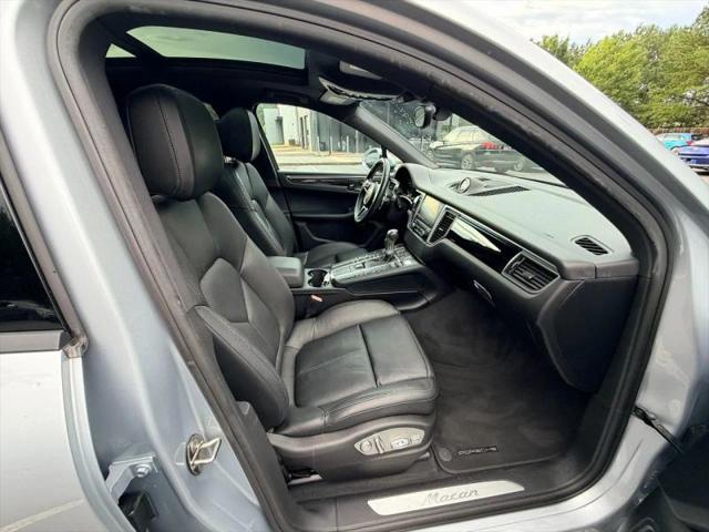 2017 Porsche Macan Base