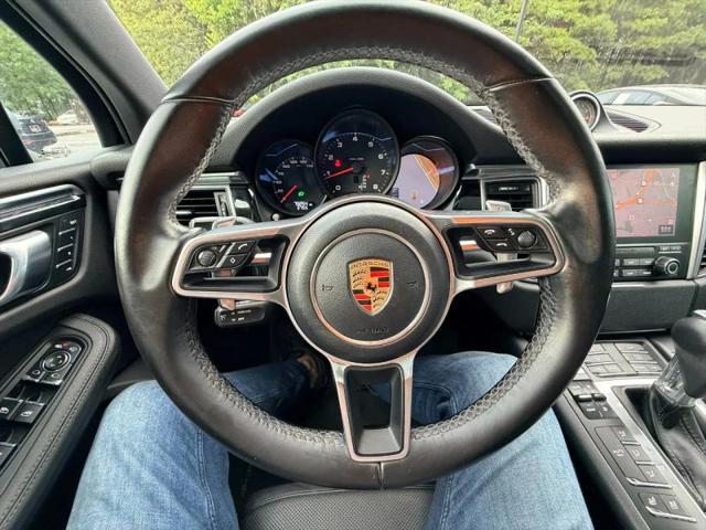 2017 Porsche Macan Base