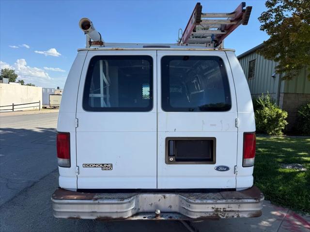 1997 Ford Econoline Cargo Van