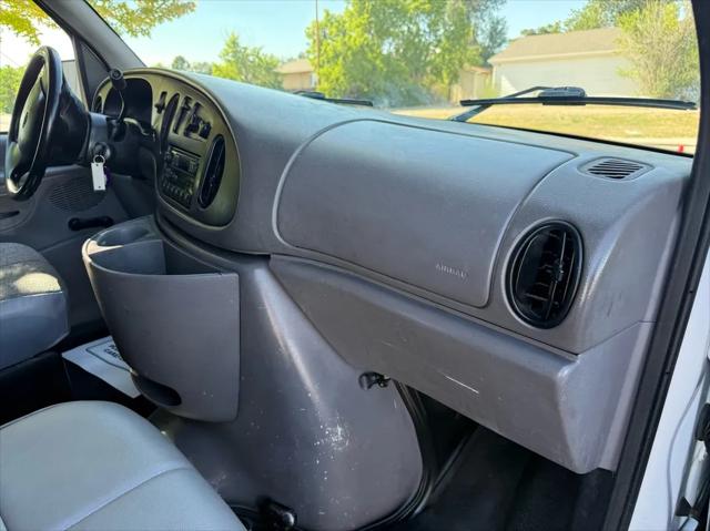 1997 Ford Econoline Cargo Van