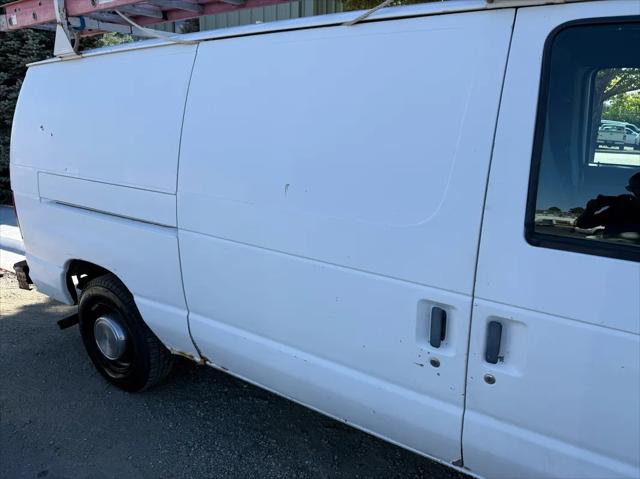 1997 Ford Econoline Cargo Van