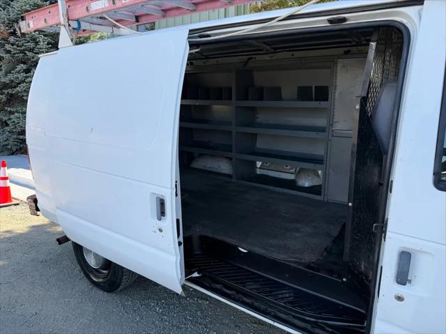 1997 Ford Econoline Cargo Van