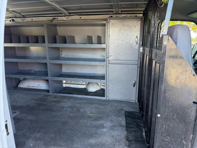 1997 Ford Econoline Cargo Van