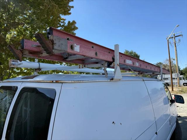 1997 Ford Econoline Cargo Van