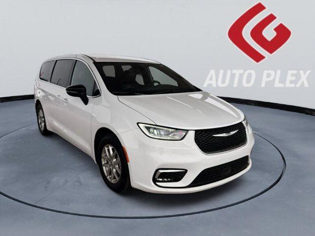 2025 Chrysler Pacifica Select for sale in Casa Grande, AZ