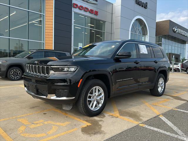 2023 Jeep Grand Cherokee L Laredo 4x4 for sale in Saint Joseph, MO
