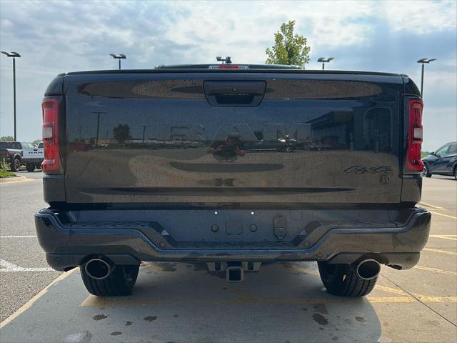 2026 Ram 1500 Express Crew Cab 4x4 57 Box