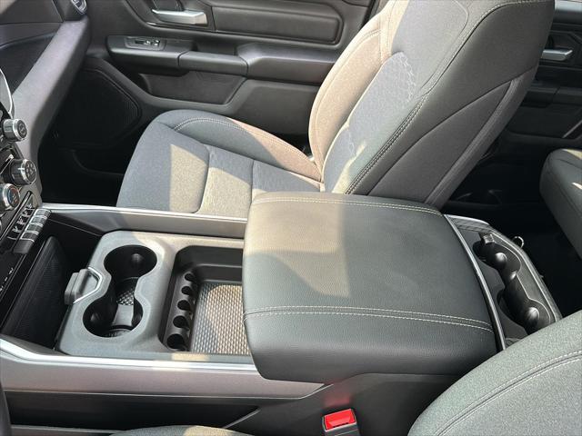 2026 Ram 1500 Express Crew Cab 4x4 57 Box