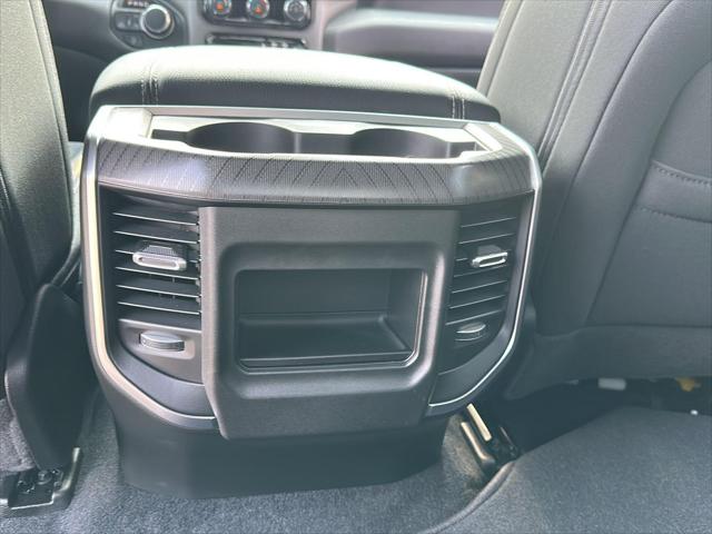 2026 Ram 1500 Express Crew Cab 4x4 57 Box