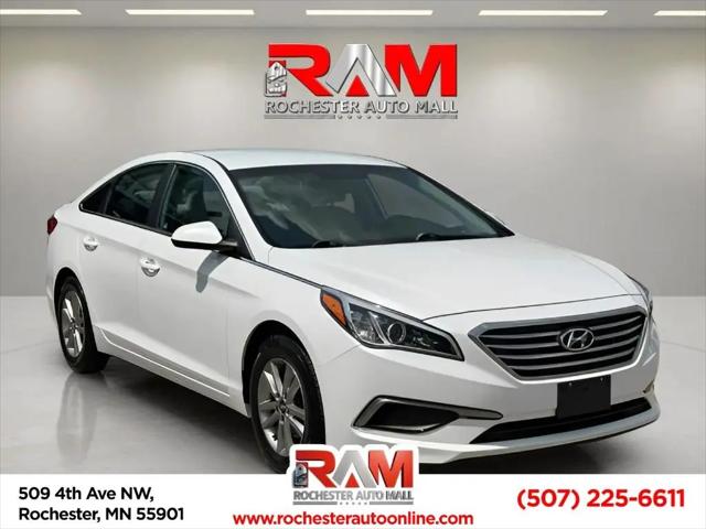2016 Hyundai Sonata SE for sale in rochester, MN